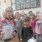 Nagrodzone dzieci w konkursie "Dmuchajki Logopedyczne"