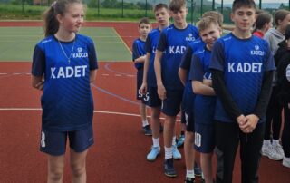Drużyna SP Kadcza na zawodach w Czwórboju LA