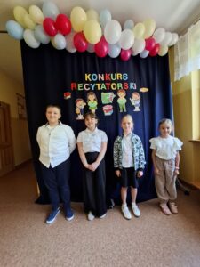 Uczniowie wyróżnieni.