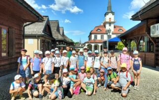 Zdjęcie zbiorowe w Miasteczku Galicyjskim