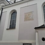 Bazylika w Wadowicach z zegarem (Czas ucieka, wieczność czeka)