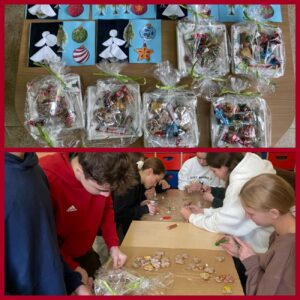 Uczniowie podczas przygotowania upominków.