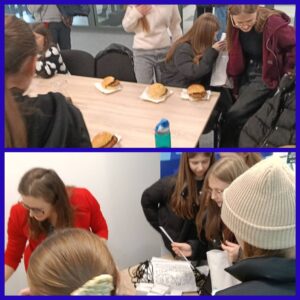 Uczniowie podczas Gminnego Dnia Wolontariusza.