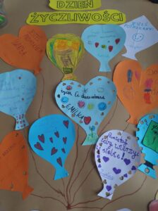 Życzenia otrzymane od uczniów z innej szkoły.