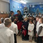 Przedstawicielka Rady Rodziców składa życzenia