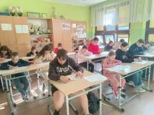 Uczniowie podczas konkursu.