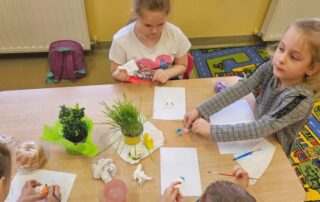 Podczas wspólnego śniadania.