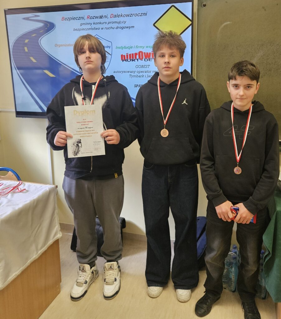 Drużyna ZSP Kadcza podczas gminnego turnieju BRD